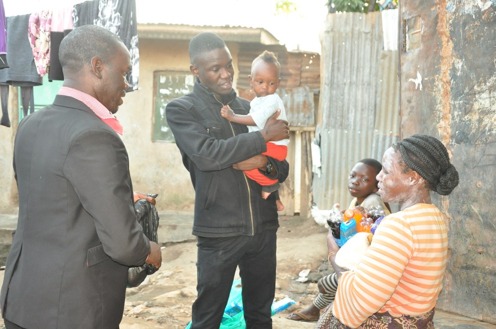 HTP Christmas Outreach in Kampala Ghetos 2018 (11)