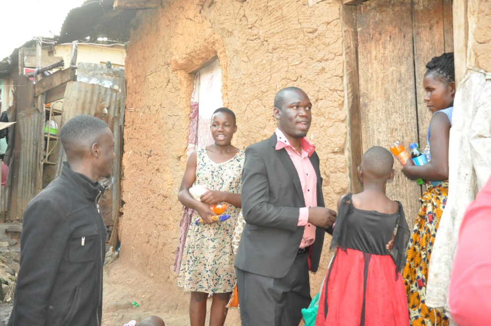 HTP Christmas Outreach in Kampala Ghetos 2018 (22)